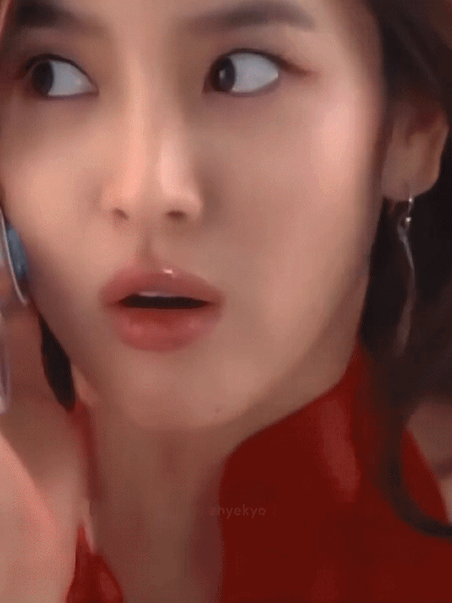 Song Hye Kyo một thời là "sách mẫu" Y2K, loạt khoảnh khắc huyền thoại sau hơn 20 năm vẫn hot- Ảnh 6. hi88 hi880 một thời là "sách mẫu" Y2K, loạt khoảnh khắc huyền thoại sau hơn 20 năm vẫn hot- Ảnh 6.