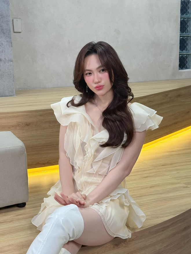 5 mỹ nhân dự "soán ngôi" Tăng Thanh Hà: Người cao chỉ 1m5, người mất tích khỏi Vbiz vì trầm cảm- Ảnh 7. 5 mỹ nhân dự "soán ngôi" Tăng Thanh Hà: Người cao chỉ 1m5, người mất tích khỏi Vbiz vì trầm cảm- Ảnh 7.