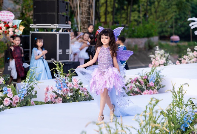Cherry An Nhiên: “Tiểu hoa đán” làng mẫu Việt, mới 8 tuổi đã kiếm hàng chục triệu mỗi giờ- Ảnh 16. hi88 hi880 An Nhiên: “Tiểu hoa đán” làng mẫu Việt, mới 8 tuổi đã kiếm hàng chục triệu mỗi giờ- Ảnh 16.