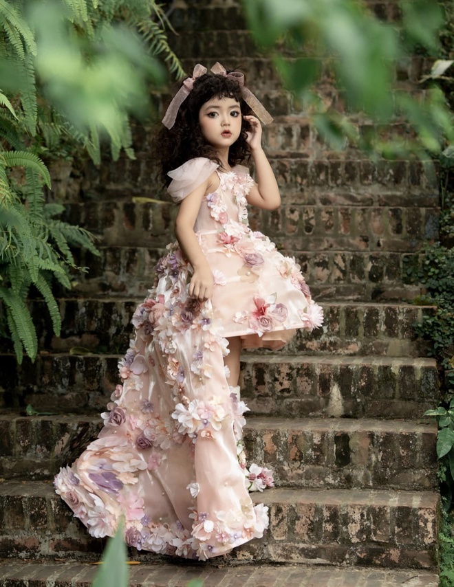 Cherry An Nhiên: “Tiểu hoa đán” làng mẫu Việt, mới 8 tuổi đã kiếm hàng chục triệu mỗi giờ- Ảnh 13. hi88 hi880 An Nhiên: “Tiểu hoa đán” làng mẫu Việt, mới 8 tuổi đã kiếm hàng chục triệu mỗi giờ- Ảnh 13.