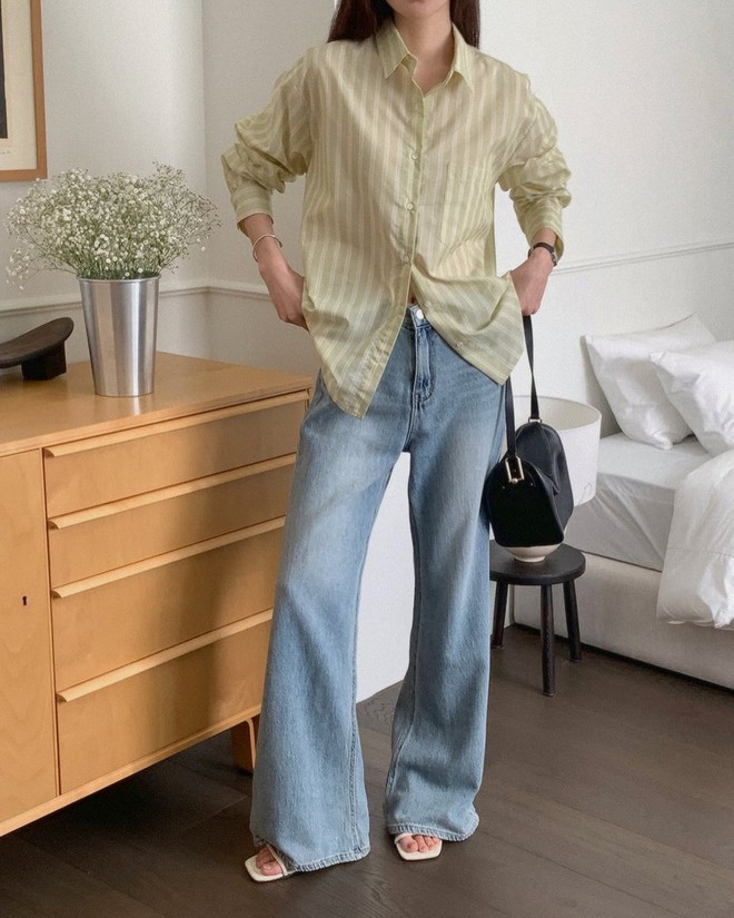 Chị em sẽ mặc đẹp hơn rất nhiều nếu phối 4 mẫu áo này với quần jeans- Ảnh 9. Chị em sẽ mặc đẹp hơn rất nhiều nếu phối 4 mẫu áo này với quần jeans- Ảnh 9.