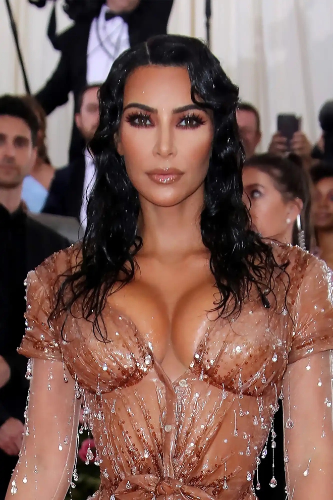 Loạt tiết lộ của Rosé về mái tóc ướt bị chê bai tại Met Gala 2025- Ảnh 11. Loạt tiết lộ của Rosé về mái tóc ướt bị chê bai tại Met Gala 2025- Ảnh 11.