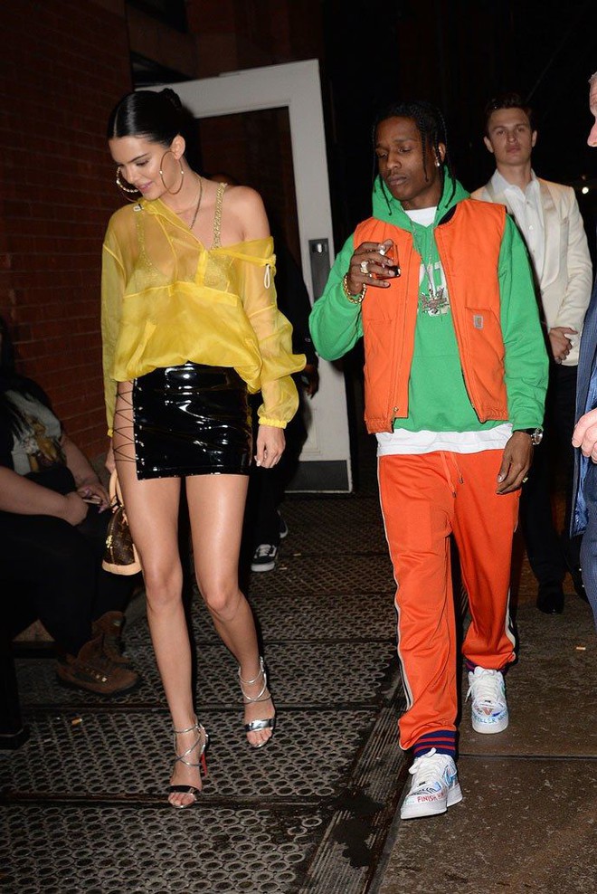 Gọi Kendall Jenner là "nữ hoàng after party", tới Jennie cũng không chiếm spotlight nổi!- Ảnh 21. Gọi Kendall Jenner là "nữ hoàng after party", tới Jennie cũng không chiếm spotlight nổi!- Ảnh 21.