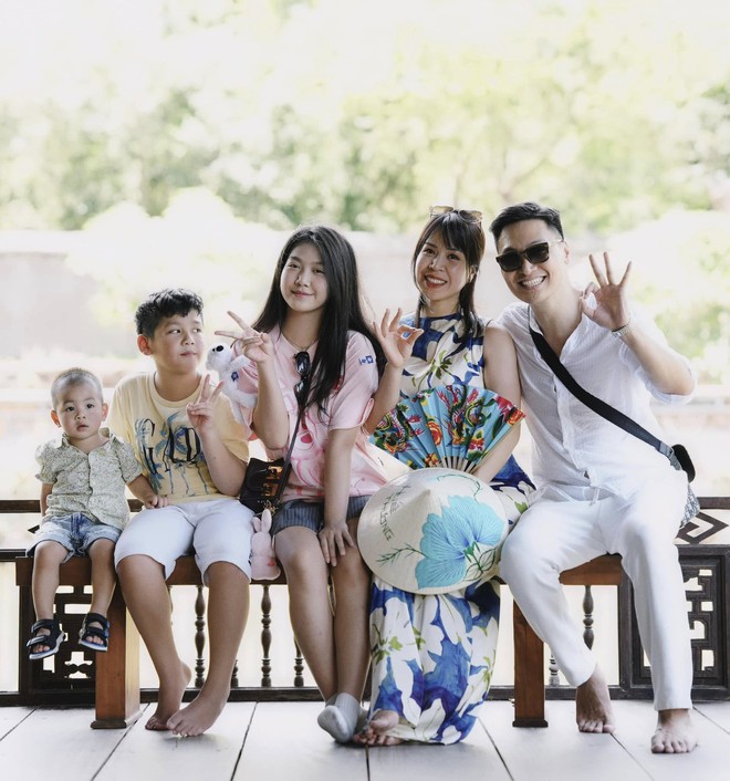 Những Những