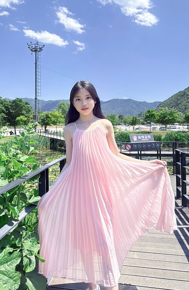 MC Kim Huyền Sâm đăng loạt ảnh du lịch Hàn Quốc cùng con, 40 tuổi trẻ đẹp như 20- Ảnh 6. MC hi88. com Huyền Sâm đăng loạt ảnh du lịch Hàn Quốc cùng con, 40 tuổi trẻ đẹp như 20- Ảnh 6.