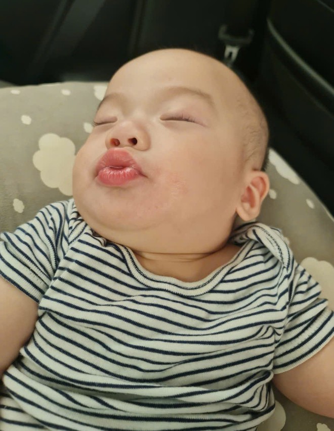 Thành công sau 3 lần thất bại với phương pháp "Cry It Out", mẹ bỉm này nhận ra rằng TỰ NGỦ không có nghĩa là bắt con phải NGỦ 1 MÌNH- Ảnh 5. Thành công sau 3 lần thất bại với phương pháp "Cry It Out", mẹ bỉm này nhận ra rằng TỰ NGỦ không có nghĩa là bắt con phải NGỦ 1 MÌNH- Ảnh 5.