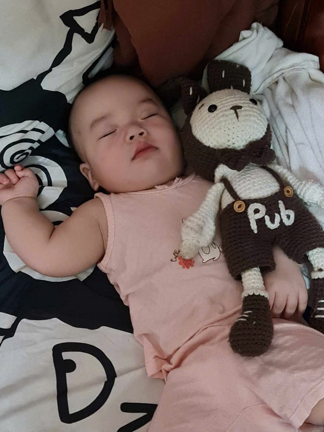 Thành công sau 3 lần thất bại với phương pháp "Cry It Out", mẹ bỉm này nhận ra rằng TỰ NGỦ không có nghĩa là bắt con phải NGỦ 1 MÌNH- Ảnh 6. Thành công sau 3 lần thất bại với phương pháp "Cry It Out", mẹ bỉm này nhận ra rằng TỰ NGỦ không có nghĩa là bắt con phải NGỦ 1 MÌNH- Ảnh 6.