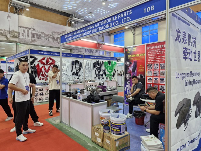 Khai mạc triển lãm quốc tế Vietnam Autoexpo 2025 lần thứ 18 tại Hà Nội- Ảnh 4. Khai mạc triển lãm quốc tế Vietnam Autoexpo 2025 lần thứ 18 tại Hà Nội- Ảnh 4.