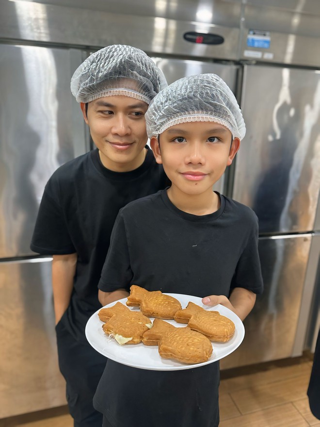Hot dad Nguyễn Văn Chung bỗng nhiên xuất hiện với giao diện điển trai và nghiêm túc, thế nhưng hệ điều hành Hot dad Nguyễn Văn Chung bỗng nhiên xuất hiện với giao diện điển trai và nghiêm túc, thế nhưng hệ điều hành