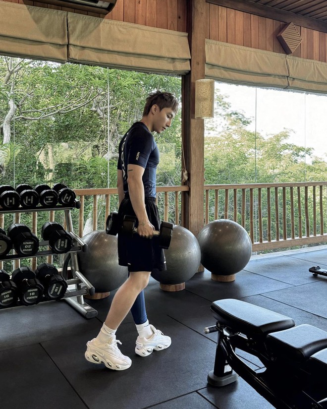Hơn 6000 người chia sẻ ảnh Sơn Tùng M-TP đi tập để làm gì?- Ảnh 3.