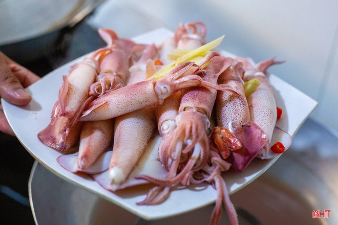 Hành trình chạm vào vẻ đẹp nguyên sơ với những món ngon gói trọn hương vị đậm đà, là đặc sản Hành trình chạm vào vẻ đẹp nguyên sơ với những món ngon gói trọn hương vị đậm đà, là đặc sản