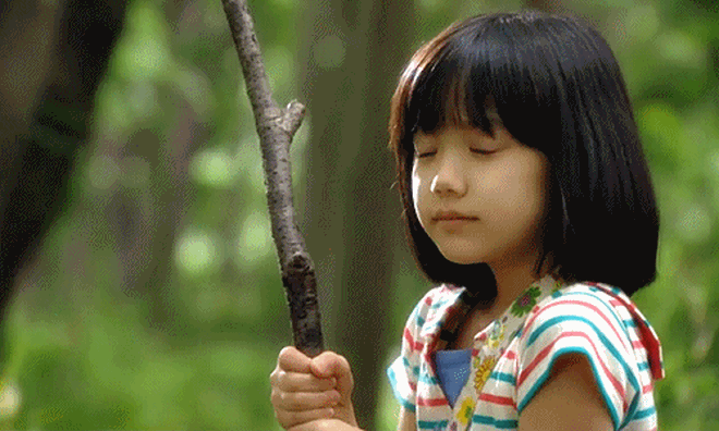 Sao nhí có gương mặt thiên thần khiến cả nước rơi nước mắt, gọi là "con gái quốc dân" nhưng tuổi dậy thì lại bị quay lưng ghét bỏ- Ảnh 3. Sao nhí có gương mặt thiên thần khiến cả nước rơi nước mắt, gọi là "con gái quốc dân" nhưng tuổi dậy thì lại bị quay lưng ghét bỏ- Ảnh 3.
