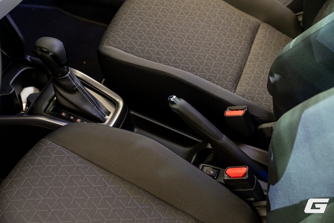 Cận cảnh Suzuki New Swift 2025: Sử dụng hệ truyền động mild-hybrid, nâng cấp ADAS tiên tiến, giá 569 triệu- Ảnh 17. Cận cảnh Suzuki New Swift 2025: Sử dụng hệ truyền động mild-hybrid, nâng cấp ADAS tiên tiến, giá 569 triệu- Ảnh 17.
