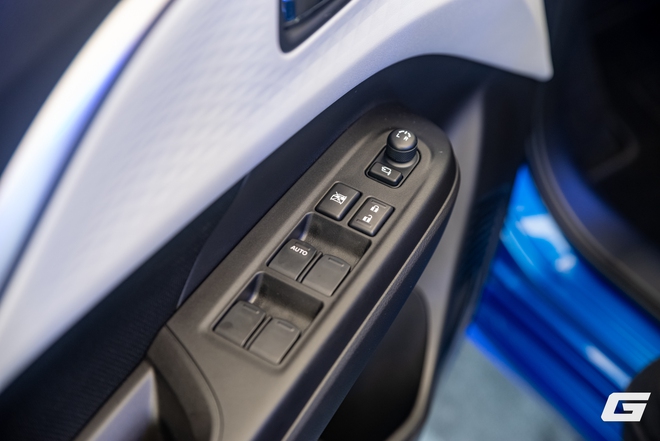 Cận cảnh Suzuki New Swift 2025: Sử dụng hệ truyền động mild-hybrid, nâng cấp ADAS tiên tiến, giá 569 triệu- Ảnh 20. Cận cảnh Suzuki New Swift 2025: Sử dụng hệ truyền động mild-hybrid, nâng cấp ADAS tiên tiến, giá 569 triệu- Ảnh 20.