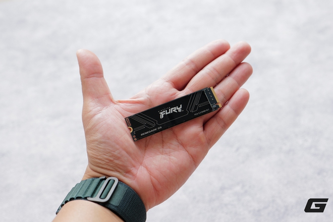 Trải nghiệm nhanh Kingston FURY Renegade G5: NVMe PCIe 5.0 siêu tốc cho nhu cầu siêu cấp- Ảnh 6. Trải nghiệm nhanh Kingston FURY Renegade G5: NVMe PCIe 5.0 siêu tốc cho nhu cầu siêu cấp- Ảnh 6.