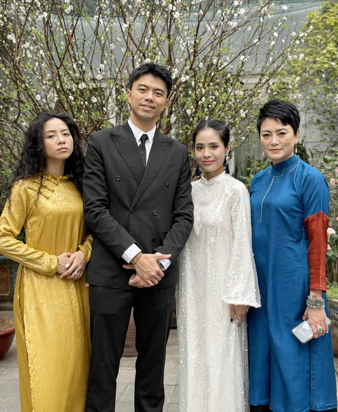Gia tộc nổi tiếng ở Hà Nội có tận 3 hot mom: Từ mẹ đến con đều là dâu hào môn, ai cũng có tổ ấm riêng hạnh phúc- Ảnh 4. Gia tộc nổi tiếng ở Hà Nội có tận 3 hot mom: Từ mẹ đến con đều là dâu hào môn, ai cũng có tổ ấm riêng hạnh phúc- Ảnh 4.