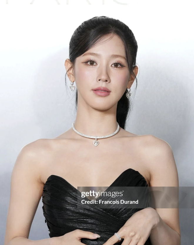 “Đối thủ visual” của Jisoo đạt điểm tuyệt đối khi zoom cận mặt, thu phục Getty Images bản Hàn lẫn thế giới- Ảnh 13. “Đối thủ visual” của Jisoo đạt điểm tuyệt đối khi zoom cận mặt, thu phục Getty Images bản Hàn lẫn thế giới- Ảnh 13.