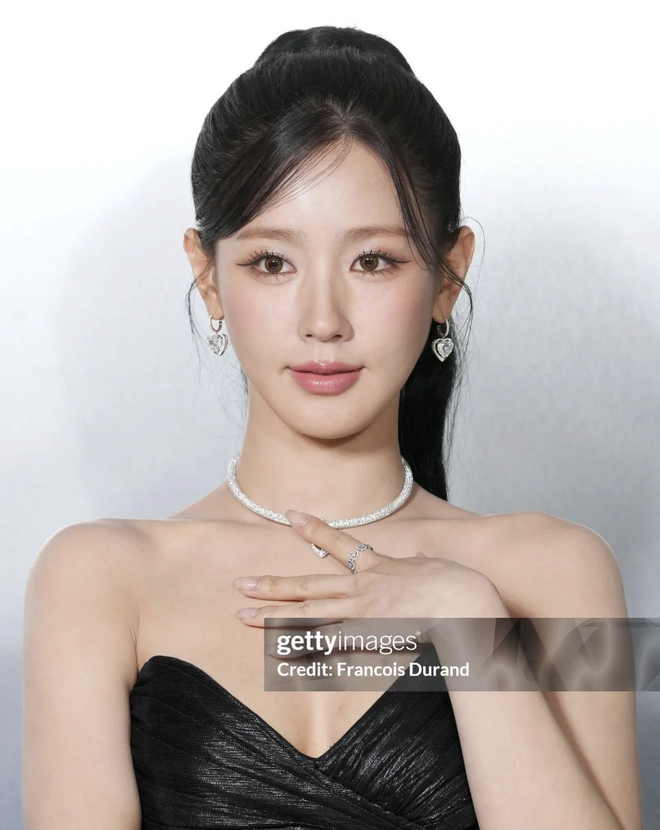 “Đối thủ visual” của Jisoo đạt điểm tuyệt đối khi zoom cận mặt, thu phục Getty Images bản Hàn lẫn thế giới- Ảnh 12. “Đối thủ visual” của Jisoo đạt điểm tuyệt đối khi zoom cận mặt, thu phục Getty Images bản Hàn lẫn thế giới- Ảnh 12.