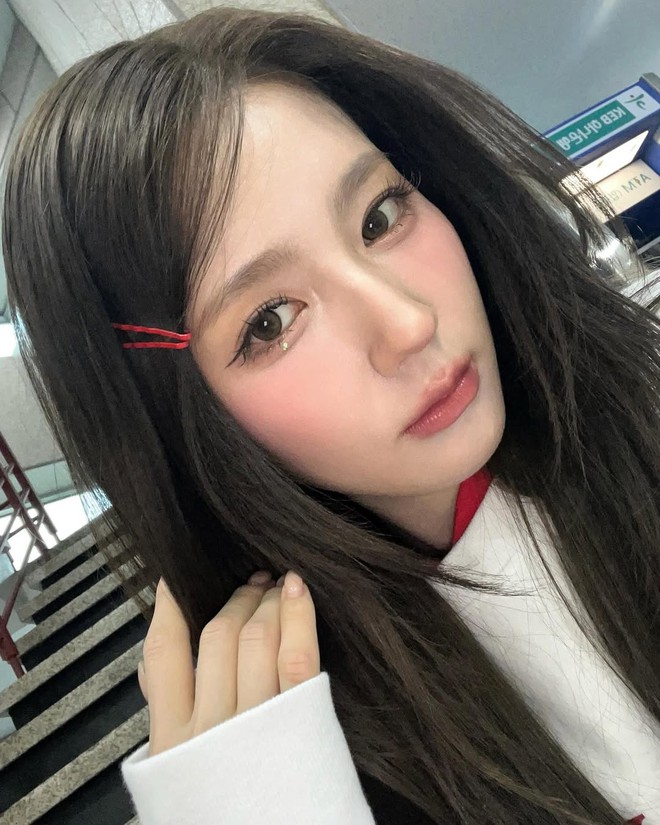 “Đối thủ visual” của Jisoo đạt điểm tuyệt đối khi zoom cận mặt, thu phục Getty Images bản Hàn lẫn thế giới- Ảnh 20. “Đối thủ visual” của Jisoo đạt điểm tuyệt đối khi zoom cận mặt, thu phục Getty Images bản Hàn lẫn thế giới- Ảnh 20.