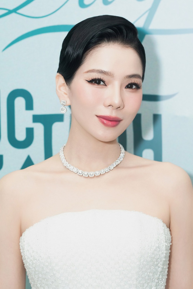 Lệ Quyên thăng hoa với "Khúc Tình Xưa 6"- Ảnh 4. Lệ Quyên thăng hoa với "Khúc Tình Xưa 6"- Ảnh 4.