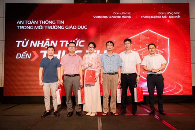 Viettel và trường Đại học Mỏ - Địa chất đồng hành tổ chức hội thảo an toàn thông tin trong môi trường giáo dục: Từ nhận thức đến thực thi- Ảnh 4. Viettel và trường Đại học Mỏ - Địa chất đồng hành tổ chức hội thảo an toàn thông tin trong môi trường giáo dục: Từ nhận thức đến thực thi- Ảnh 4.