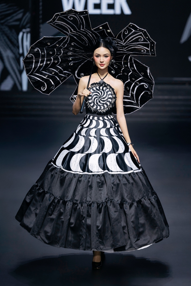 Những thứ đọng lại sau một mùa Vietnam International Fashion Week vô vị- Ảnh 9. Những thứ đọng lại sau một mùa Vietnam International Fashion Week vô vị- Ảnh 9.