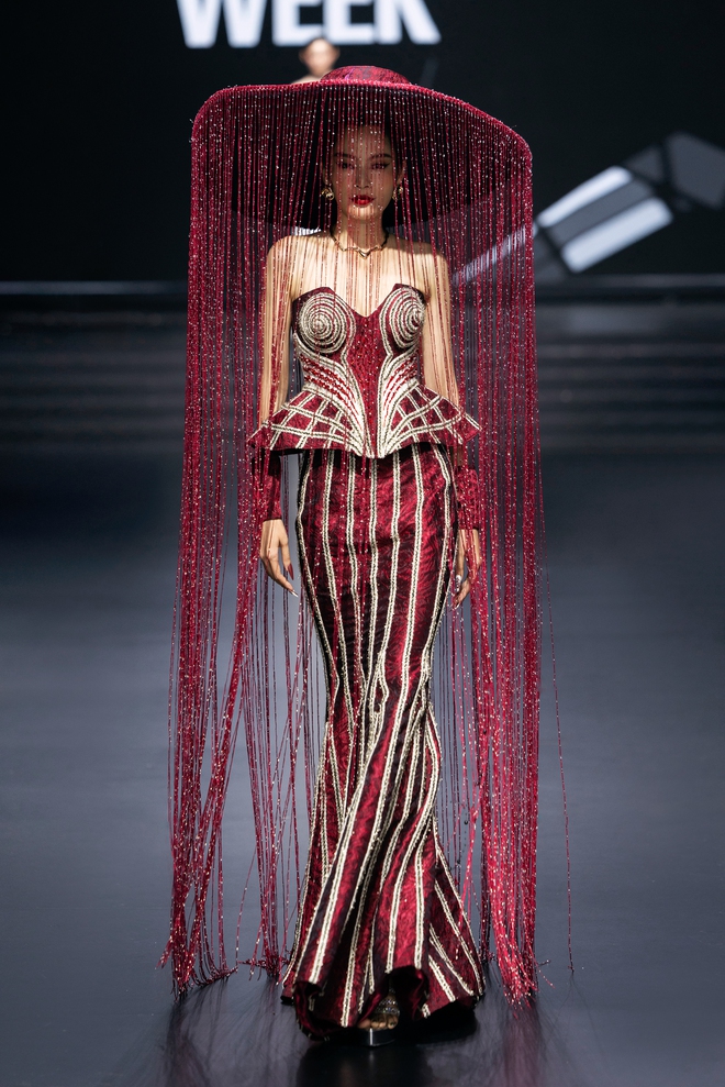 Những thứ đọng lại sau một mùa Vietnam International Fashion Week vô vị- Ảnh 10. Những thứ đọng lại sau một mùa Vietnam International Fashion Week vô vị- Ảnh 10.