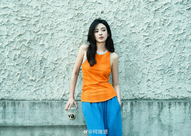 An Dĩ Hiên tái xuất với vai nữ phụ trong "Lâm Giang Tiên" sau thời gian dài ở ẩn vì chồng ngồi tù?- Ảnh 18. An Dĩ Hiên tái xuất với vai nữ phụ trong "Lâm Giang Tiên" sau thời gian dài ở ẩn vì chồng ngồi tù?- Ảnh 18.