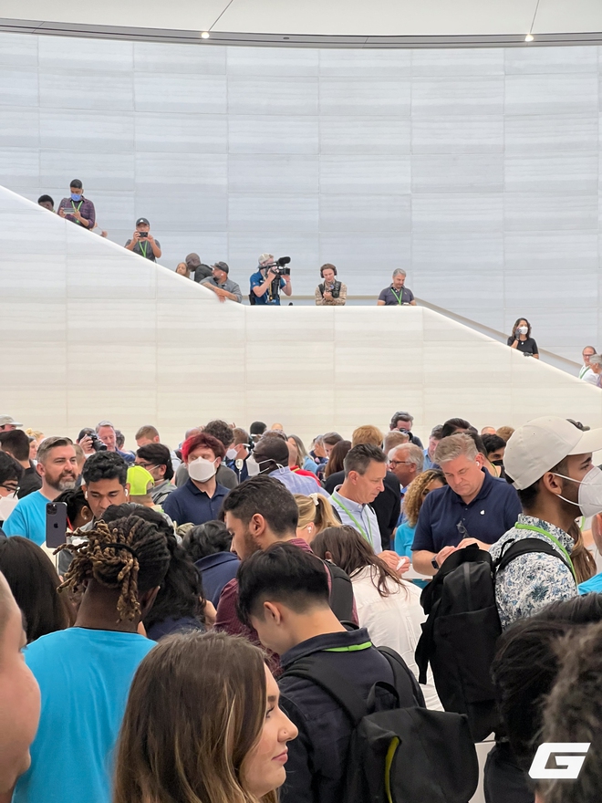 Thư mời điện tử của sự kiện Apple đã thay đổi ra sao sau từng năm?- Ảnh 9. Thư mời điện tử của sự kiện Apple đã thay đổi ra sao sau từng năm?- Ảnh 9.