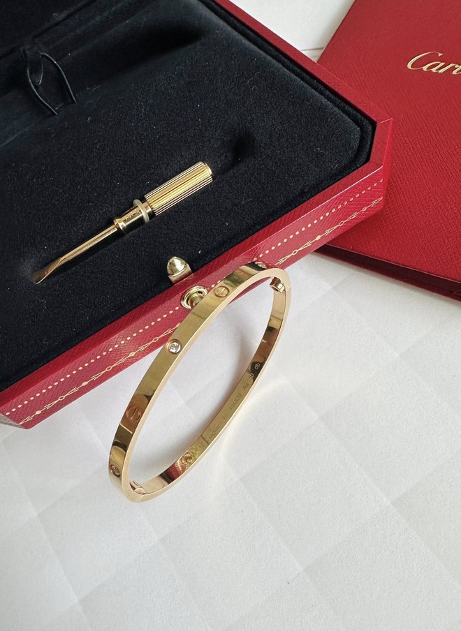 Shop Hà Nội bán hàng online trốn thuế đang bán những gì mà doanh thu hơn 800 tỷ?- Ảnh 15. Shop Hà Nội bán hàng online trốn thuế đang bán những gì mà doanh thu hơn 800 tỷ?- Ảnh 15.