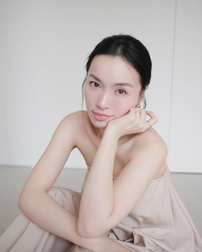 Hà Trúc bị đào lại quá khứ để lông mày sắc lẹm, cố trở thành "bản sao" Hà Tăng?- Ảnh 17. Hà Trúc bị đào lại quá khứ để lông mày sắc lẹm, cố trở thành "bản sao" Hà Tăng?- Ảnh 17.