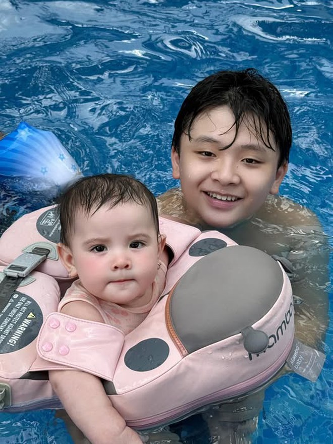 Con gái của Tiktoker Long Chun gây sốt vì quá xinh ngoan yêu, nhìn cứ như em bé lai!- Ảnh 6. Con gái của Tiktoker Long Chun gây sốt vì quá xinh ngoan yêu, nhìn cứ như em bé lai!- Ảnh 6.