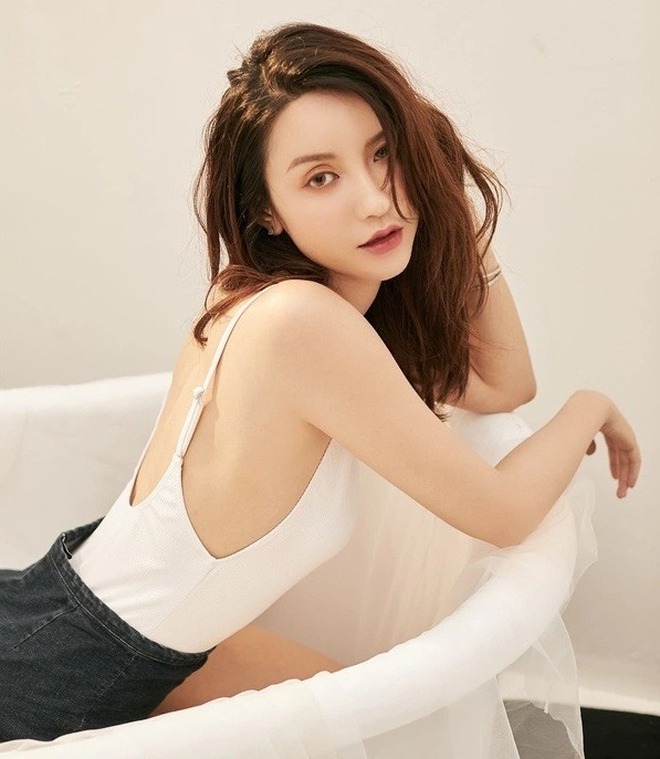 Chủ tịch Taobao ngoại tình với người mẫu đắt giá 10.000 tỷ, chuyện bại lộ vì tiểu tam "không biết điều"- Ảnh 2.