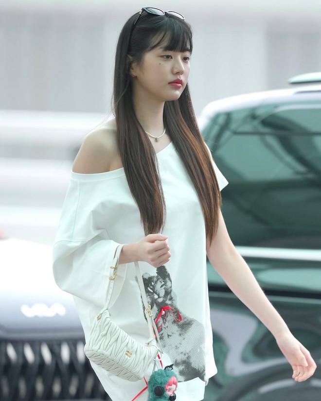 Công chúa Kpop không trang điểm ra đường, netizen Trung lập tức chê bai- Ảnh 4. Công chúa Kpop không trang điểm ra đường, netizen tải app hi88 lập tức chê bai- Ảnh 4.