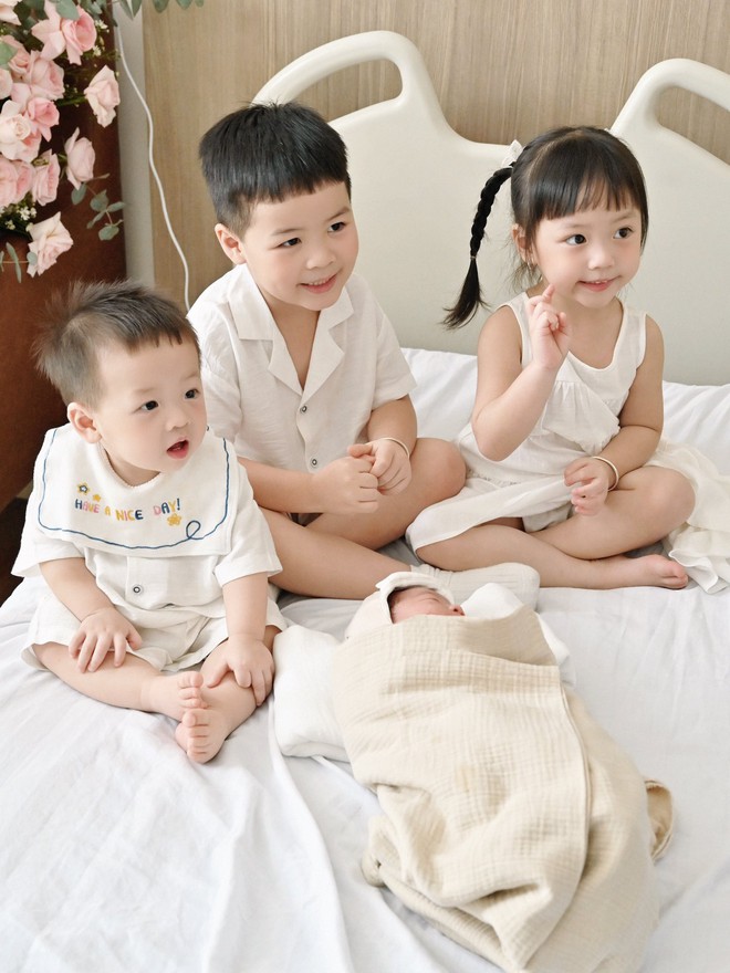 Quý tử mới sinh nhà 