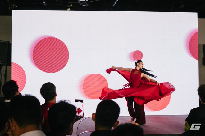 LG đánh dấu 30 năm đồng hành cùng Việt Nam với triển lãm nghệ thuật “The Art-ffection” tại Hà Nội- Ảnh 12. truc tiep bong da keo nha cai đánh dấu 30 năm đồng hành cùng Việt Nam với triển lãm nghệ thuật “The Art-ffection” tại Hà Nội- Ảnh 12.