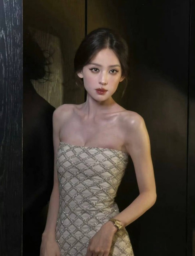 Cổ Lực Na Trát thua đậm trên "đấu trường nhan sắc" vì cân nặng- Ảnh 4. Cổ Lực keo nha cai com truc tiep bong da Trát thua đậm trên "đấu trường nhan sắc" vì cân nặng- Ảnh 4.