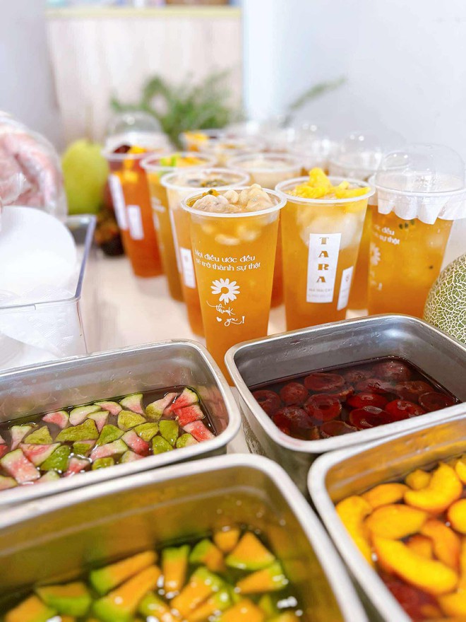 Nỗi niềm của những người bắt đầu lại công việc ở tuổi U40: Không có đường lùi, tự trấn an ‘chớ thấy sóng cả mà ngã tay chèo’- Ảnh 2.