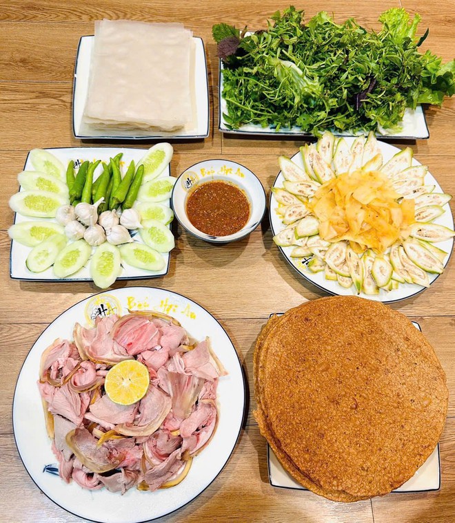 Không chỉ có biển xanh-cát trắng-nắng vàng, đến Đà Nẵng mà chưa ăn 3 món đặc sản này thì cần phải quay lại ngay thôi!- Ảnh 13. Không chỉ có lich bong da truc tiep xanh-cát trắng-nắng vàng, đến Đà Nẵng mà chưa ăn 3 món đặc sản này thì cần phải quay lại ngay thôi!- Ảnh 13.