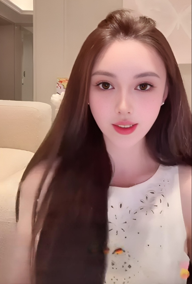 Đại hội "b&oacute;c phốt" khai m&agrave;n: T&igrave;nh cũ hot girl tố Huỳnh Hiểu Minh bạo lực, c&oacute; sở th&iacute;ch qu&aacute;i gở khi y&ecirc;u?- Ảnh 1.