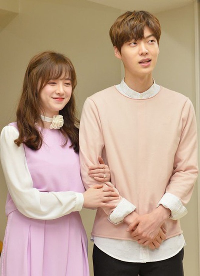 Lộ danh sách "12 quy tắc làm chồng" Goo Hye Sun, hóa ra Ahn Jae Hyun đã bị trói buộc tới mức này!- Ảnh 1. Lộ danh sách "12 quy tắc làm chồng" Goo Hye Sun, hóa ra Ahn Jae Hyun đã bị trói buộc tới mức này!- Ảnh 1.