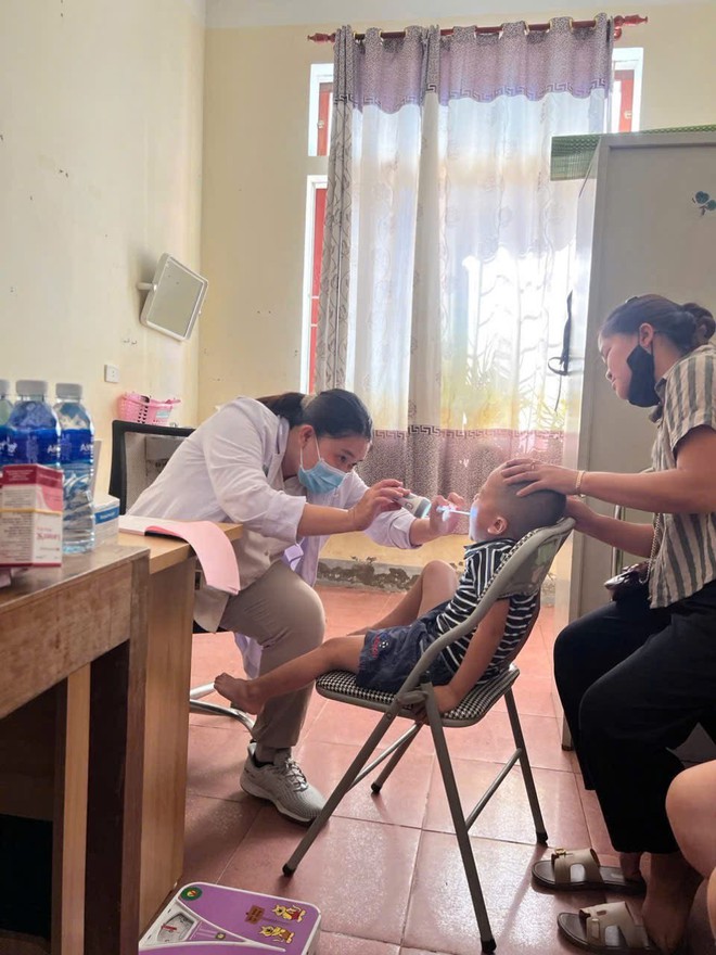Bão tan, nghĩa tình còn ở lại: Hành trình của đoàn y bác sĩ Tp.Hồ Chí Minh- Ảnh 5. Bão tan, nghĩa tình còn ở lại: Hành trình của đoàn y bác sĩ Tp.Hồ Chí Minh- Ảnh 5.