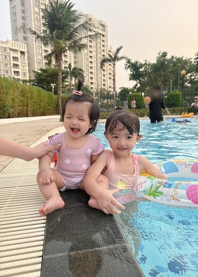 Clip 25 giây siêu chữa lành của 3 mẹ con Đông Nhi: Đây là khoảnh khắc mà người phụ nữ đẹp hơn bao giờ hết!- Ảnh 3.
