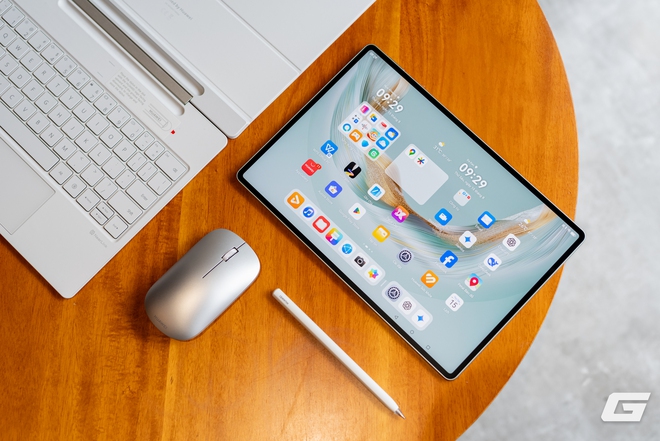 HUAWEI ra mắt MatePad Pro 12.2 inch (2025): Mỏng nhẹ, màn hình đẹp, tự tin hiệu suất như PC, giá gần 24 triệu đồng- Ảnh 10. HUAWEI ra mắt MatePad Pro 12.2 inch (2025): Mỏng nhẹ, màn hình đẹp, tự tin hiệu suất như PC, giá gần 24 triệu đồng- Ảnh 10.