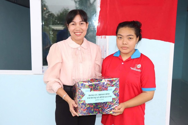  Lễ khánh thành “nhà tình bạn” cho chiến sĩ hoa phượng đỏ- Ảnh 5.