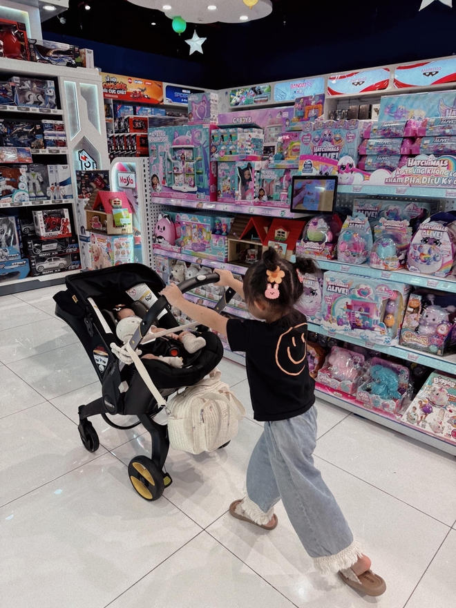 Winnie và Hannie: 2 ái nữ nhà tài phiệt xinh xắn, đáng yêu đến cỡ nào?- Ảnh 19. Winnie và Hannie: 2 ái nữ nhà tài phiệt xinh xắn, đáng yêu đến cỡ nào?- Ảnh 19.