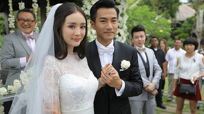 Căn ph&ograve;ng VIP phơi b&agrave;y vụ "tắt đ&egrave;n đọc kịch bản" đ&aacute;ng xấu hổ của 2 diễn vi&ecirc;n hạng A- Ảnh 1.