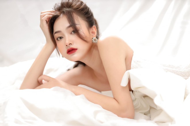 Hot mom ăn ít vẫn nhiều sữa, mới sinh 1 tháng mà về dáng đẹp hơn thời con gái chỉ nhờ 1 thói quen- Ảnh 2. Hot mom ăn ít vẫn nhiều sữa, mới sinh 1 tháng mà về dáng đẹp hơn thời con gái chỉ nhờ 1 thói quen- Ảnh 2.