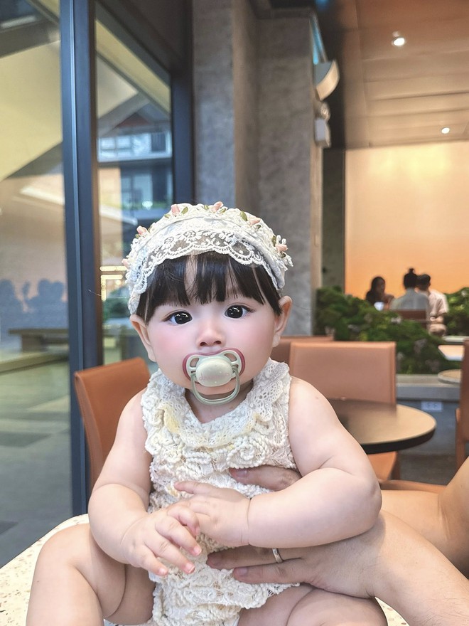 Hot mom ăn ít vẫn nhiều sữa, mới sinh 1 tháng mà về dáng đẹp hơn thời con gái chỉ nhờ 1 thói quen- Ảnh 6. Hot mom ăn ít vẫn nhiều sữa, mới sinh 1 tháng mà về dáng đẹp hơn thời con gái chỉ nhờ 1 thói quen- Ảnh 6.
