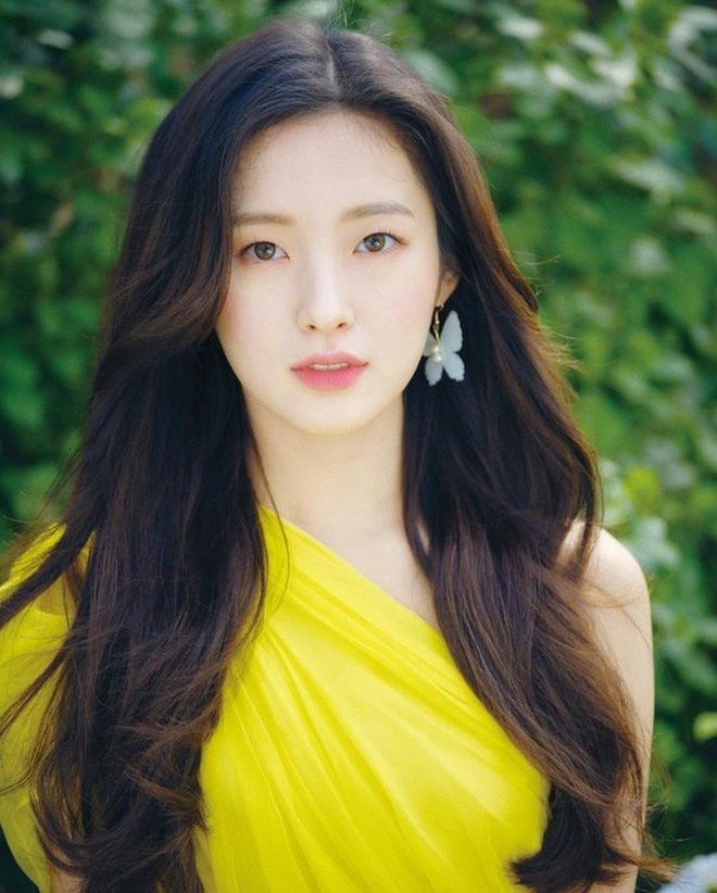 arin-oh-my-girl-8-1754125924228-1754125924426656955789.jpg
